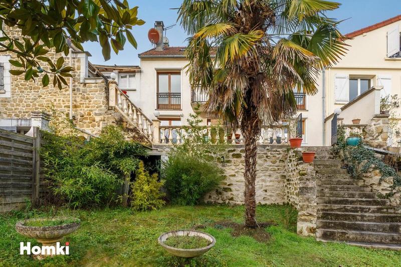 Maison - 180 m² - 6 pièces