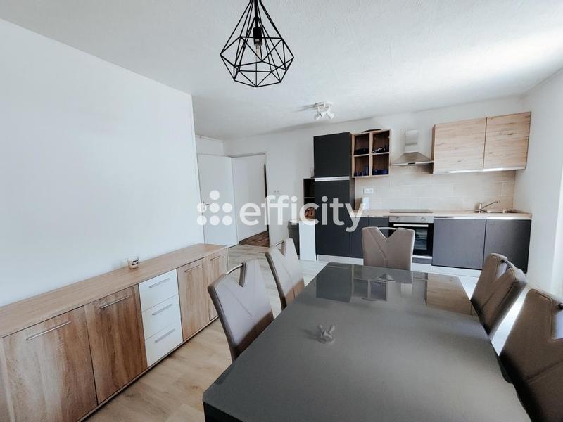 Immeuble - 226 m² - 9 pièces