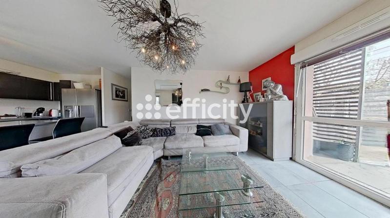 Appartement - 81 m² - 4 pièces