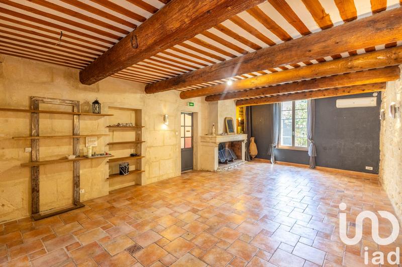 Maison - 325 m² - 9 pièces