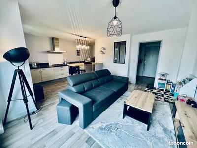 Maison - 65 m² - 3 pièces