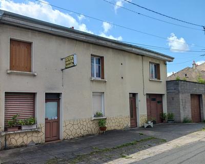 Maison - 205 m² - 8 pièces