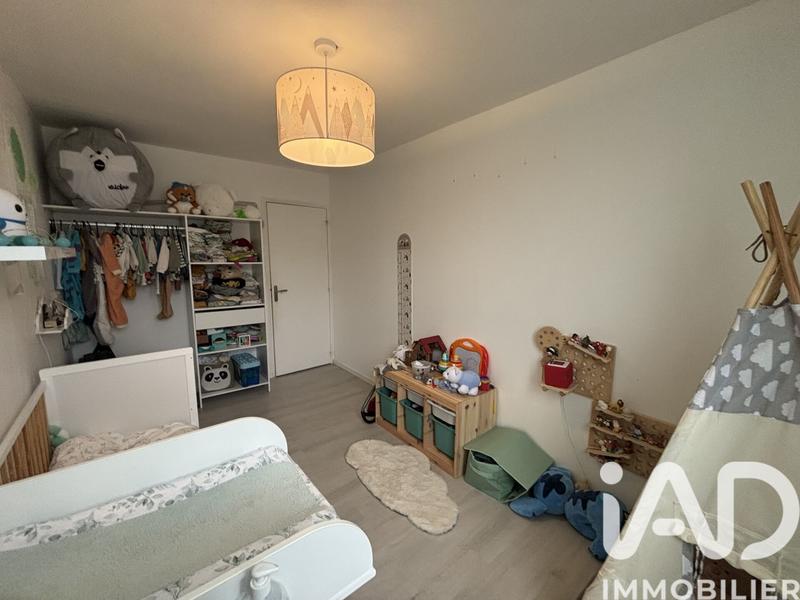 Appartement - 100 m² - 5 pièces