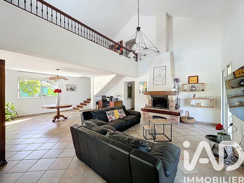 Maison de maîtres - 202 m² - 6 pièces