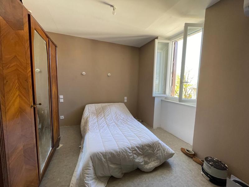 Maison - 177 m² - 7 pièces