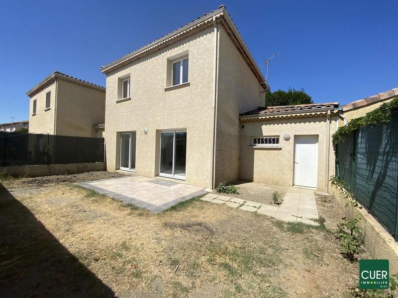 Maison - 88 m² - 4 pièces