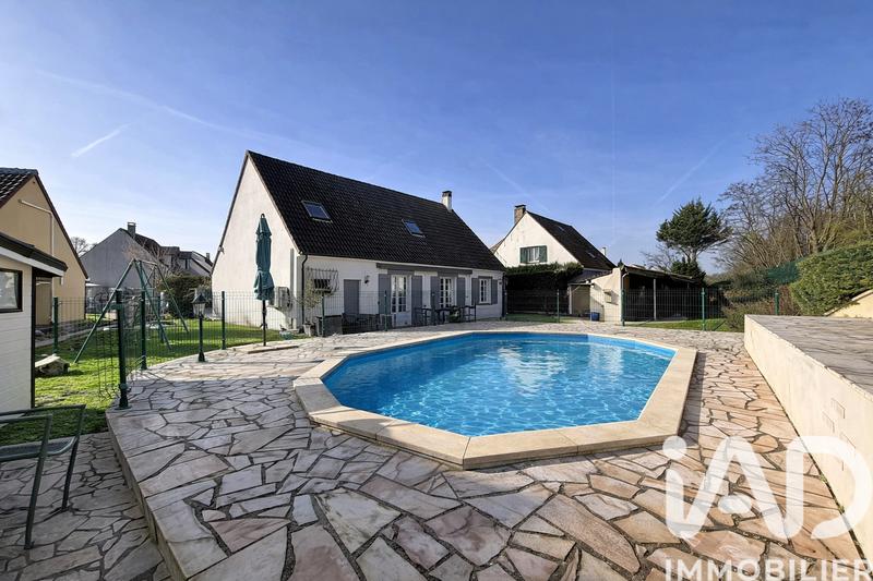 Maison - 117 m² - 6 pièces