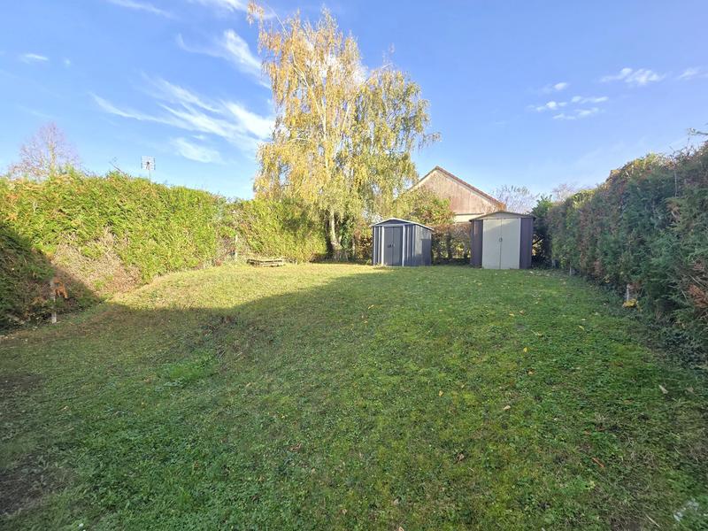 Maison - 93 m² - 5 pièces