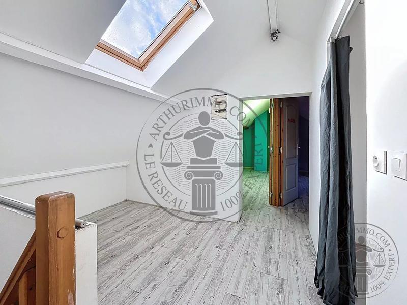 Maison - 77 m² - 4 pièces