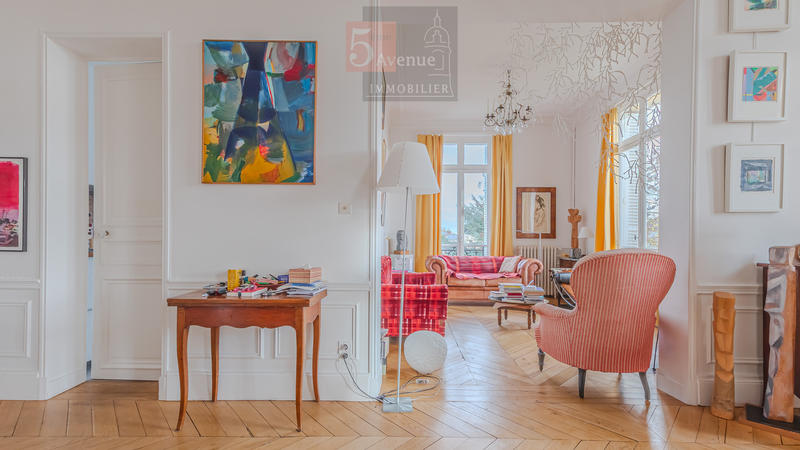 Appartement - 130 m² - 5 pièces