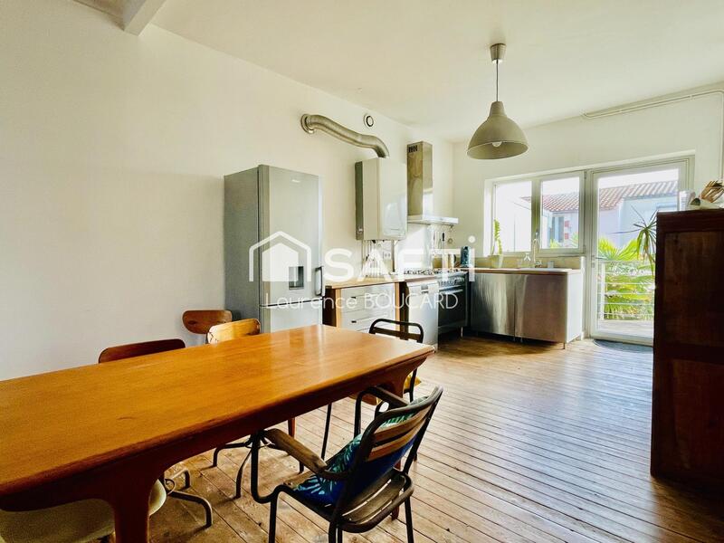 Maison - 85 m² - 4 pièces