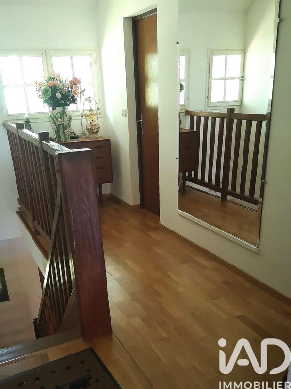 Maison - 200 m² - 8 pièces