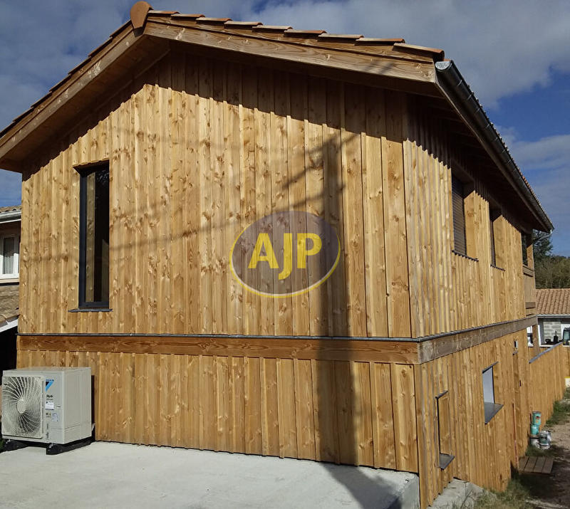 Maison - 98 m² - 4 pièces