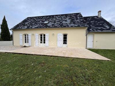 Maison - 135 m² - 7 pièces