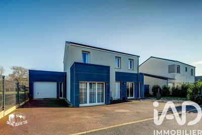 Maison - 125 m² - 6 pièces