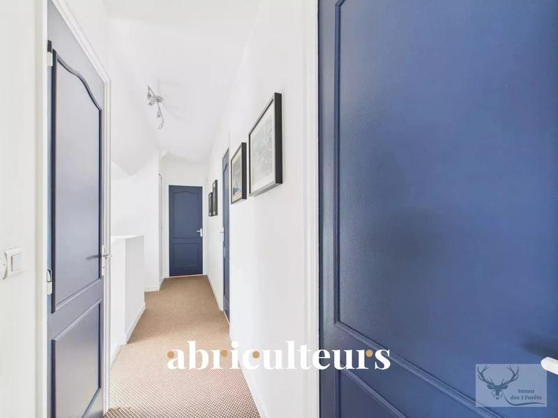 Maison - 167 m² - 6 pièces