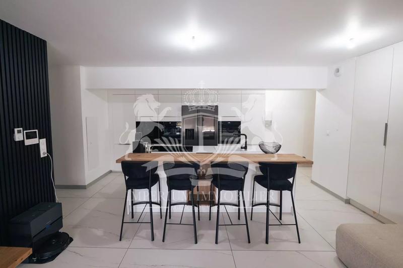 Appartement - 88 m² - 5 pièces