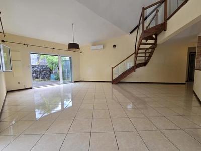 Maison - 206 m² - 4 pièces