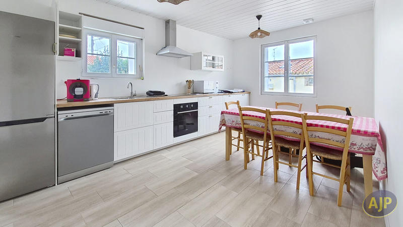 Maison - 64 m² - 3 pièces