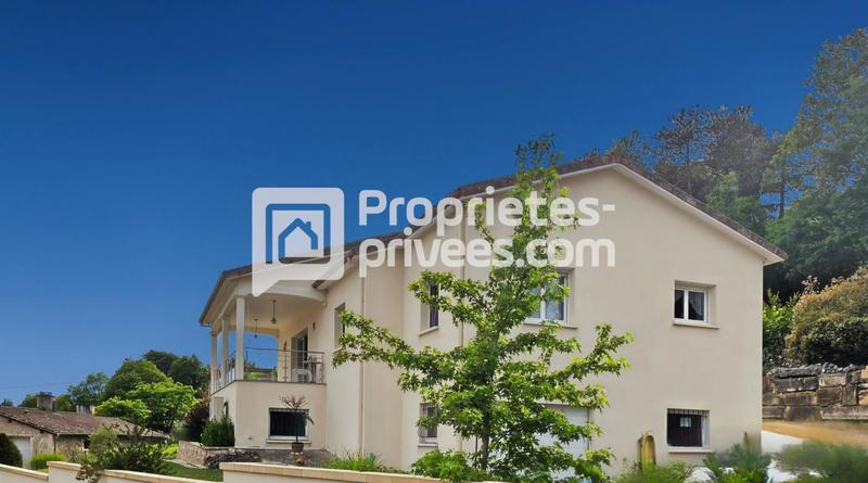 Maison - 117 m² - 5 pièces