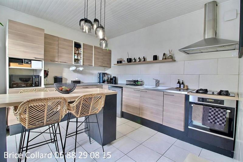 Maison - 135 m² - 7 pièces