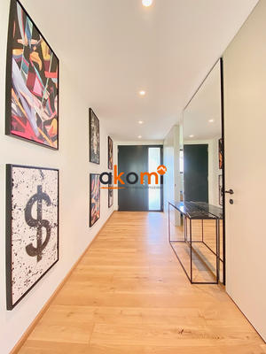 Maison - 202 m² - 6 pièces