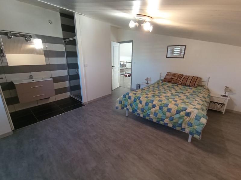 Maison - 200 m² - 7 pièces