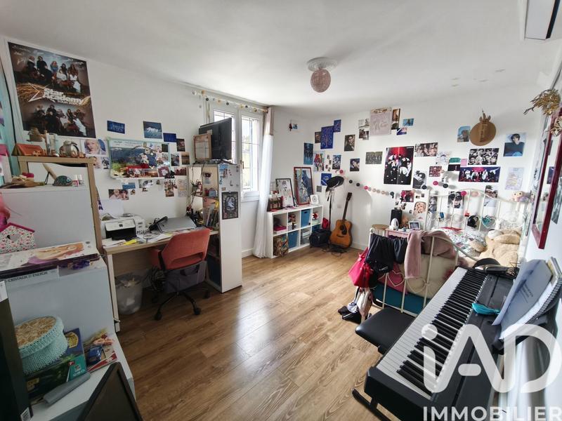 Maison - 94 m² - 5 pièces