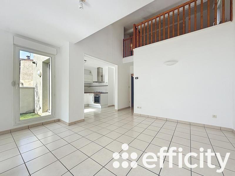 Appartement - 105 m² - 5 pièces