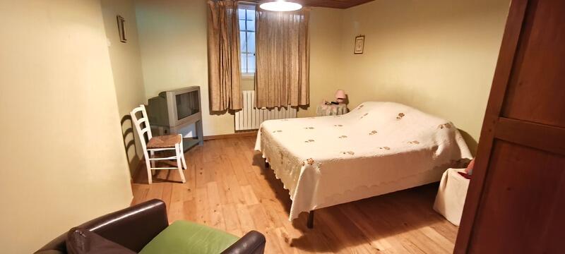 Maison - 231 m² - 7 pièces