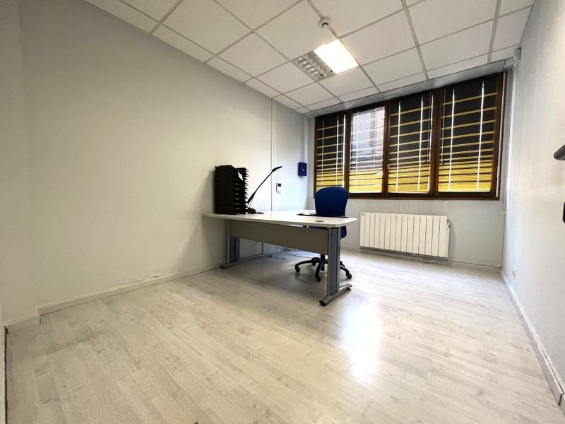 Bureau - 110 m²