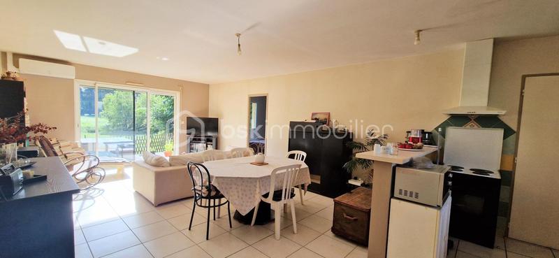 Maison traditionnelle - 76 m² - 3 pièces