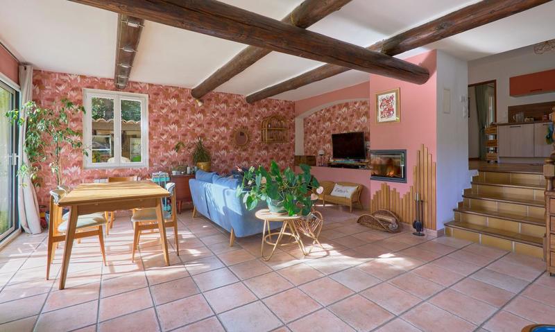 Maison - 144 m² - 5 pièces