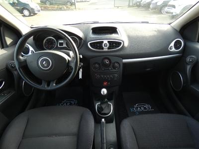 Renault Clio III 1.6 16v 110 Dynamique
