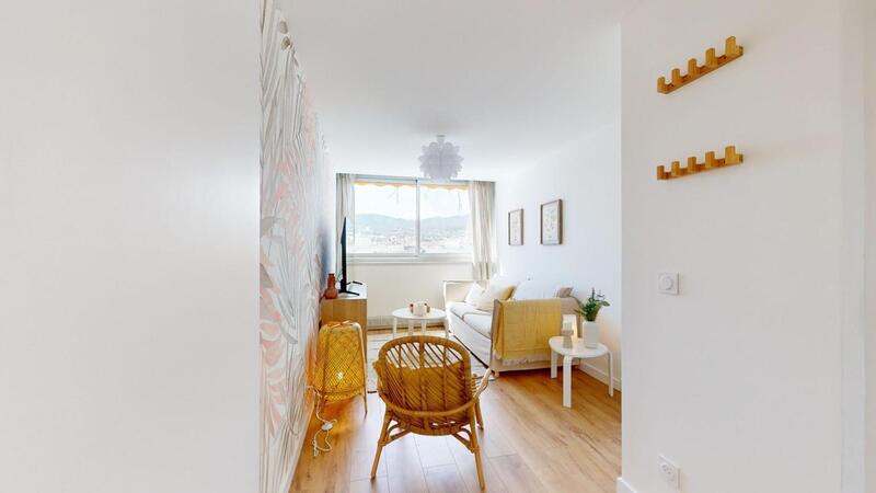 Appartement - 74 m² - 5 pièces