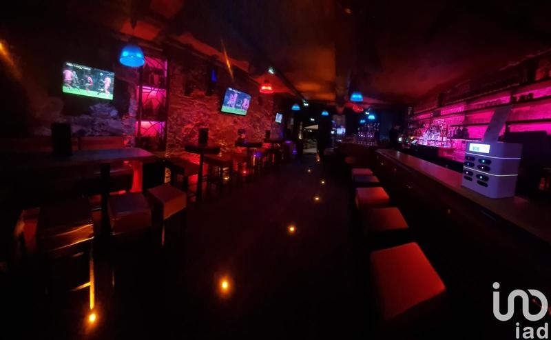 Local commercial - 222 m²