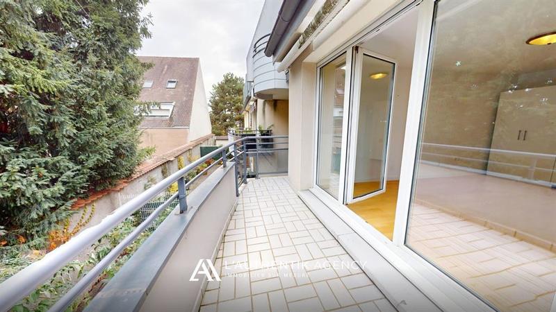 Appartement - 122 m² - 5 pièces