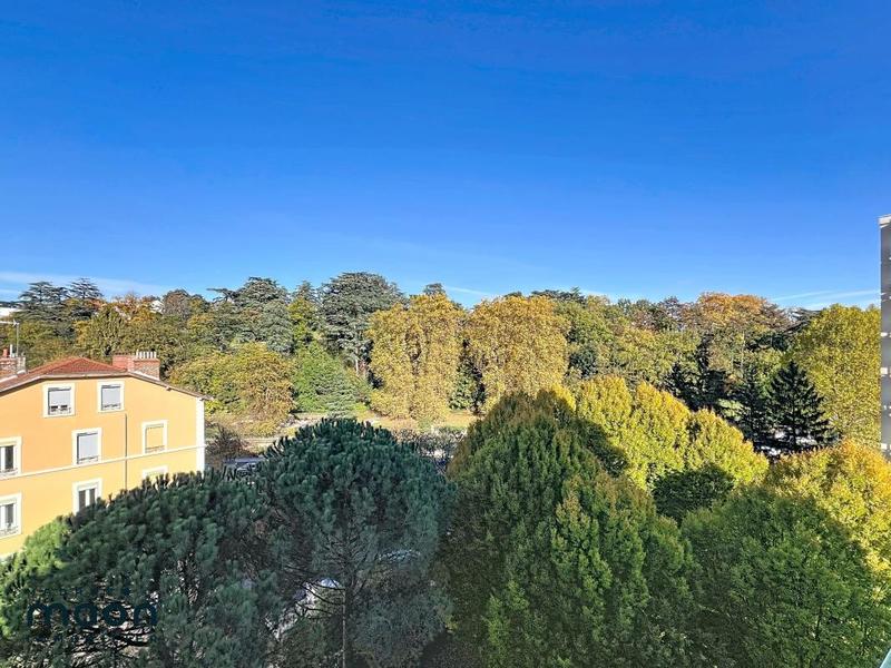 Appartement - 76 m² - 4 pièces