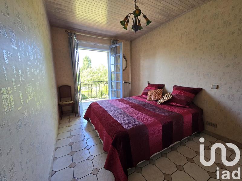 Maison - 181 m² - 8 pièces