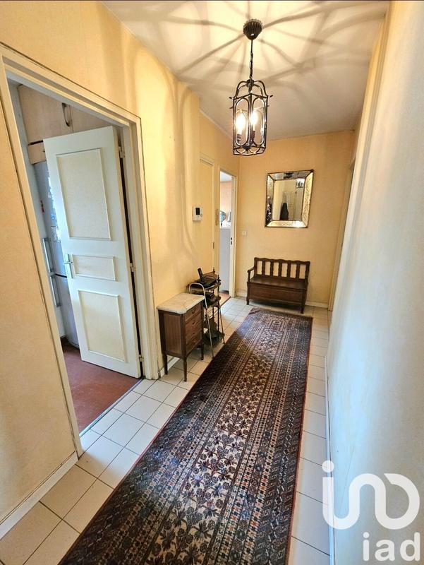 Appartement - 80 m² - 5 pièces