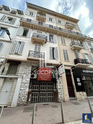 Local commercial - 380 m²