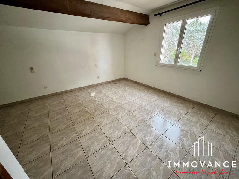 Maison - 350 m² - 7 pièces