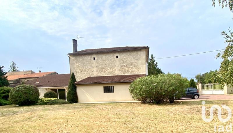 Maison - 180 m² - 7 pièces