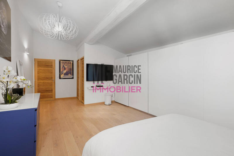 Appartement - 139 m² - 4 pièces