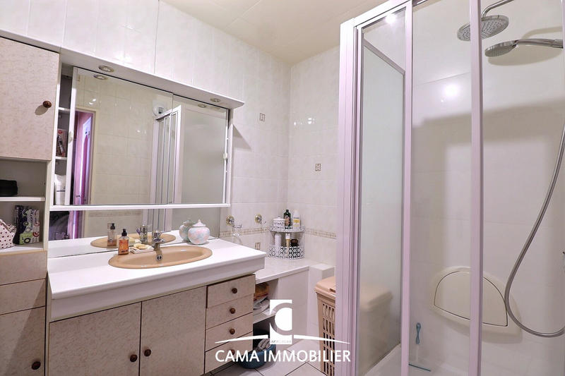 Appartement - 69 m² - 3 pièces