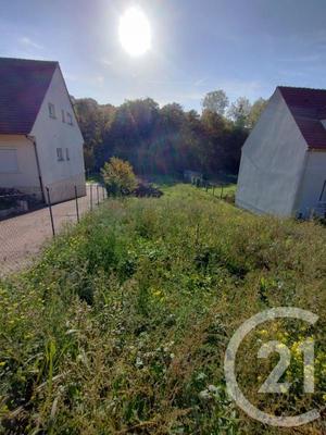 Terrain constructible - 765 m²