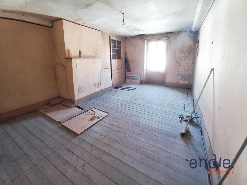 Maison - 181 m² - 6 pièces