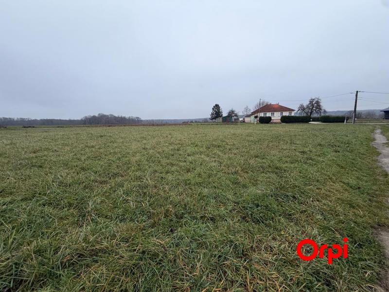 Terrain constructible - 2 098 m²