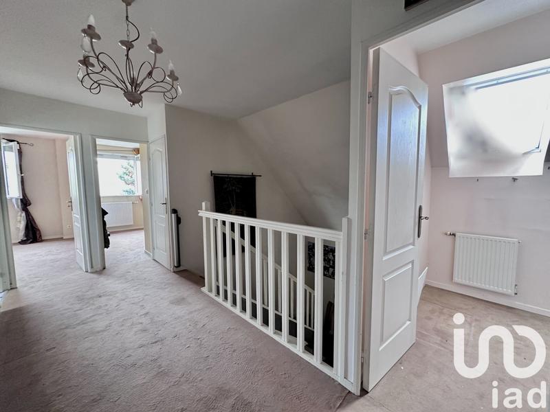 Maison - 255 m² - 8 pièces