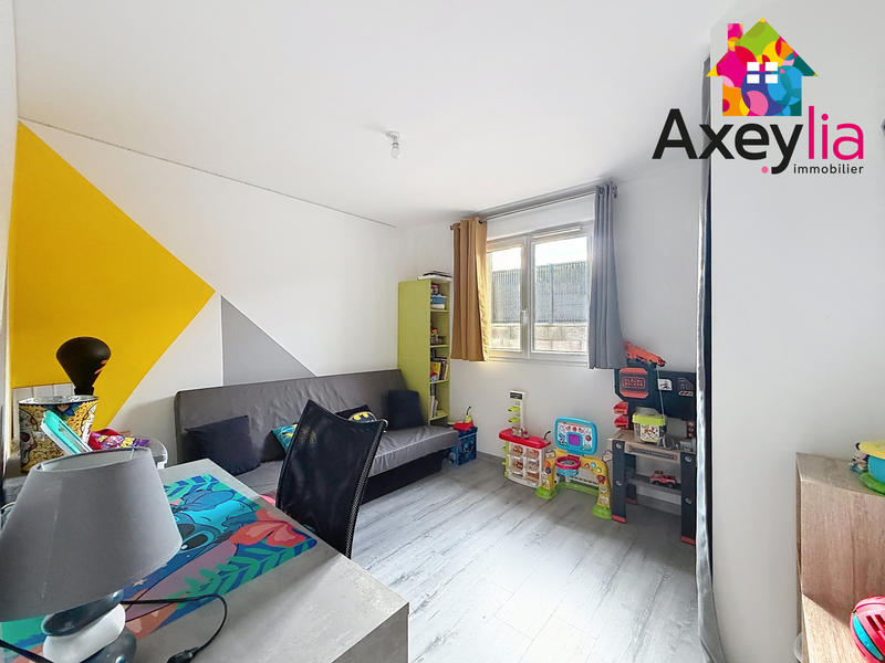 Maison - 112 m² - 6 pièces